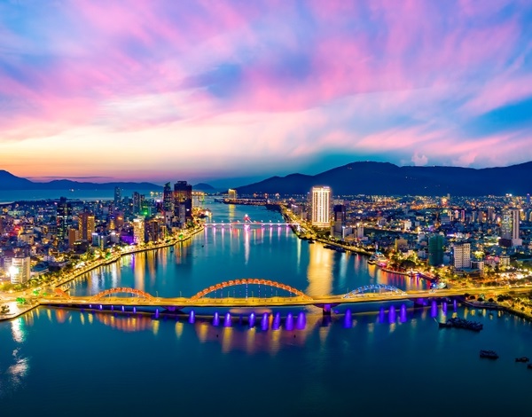 《東方夏威夷》美稱~越南峴港 Da Nang